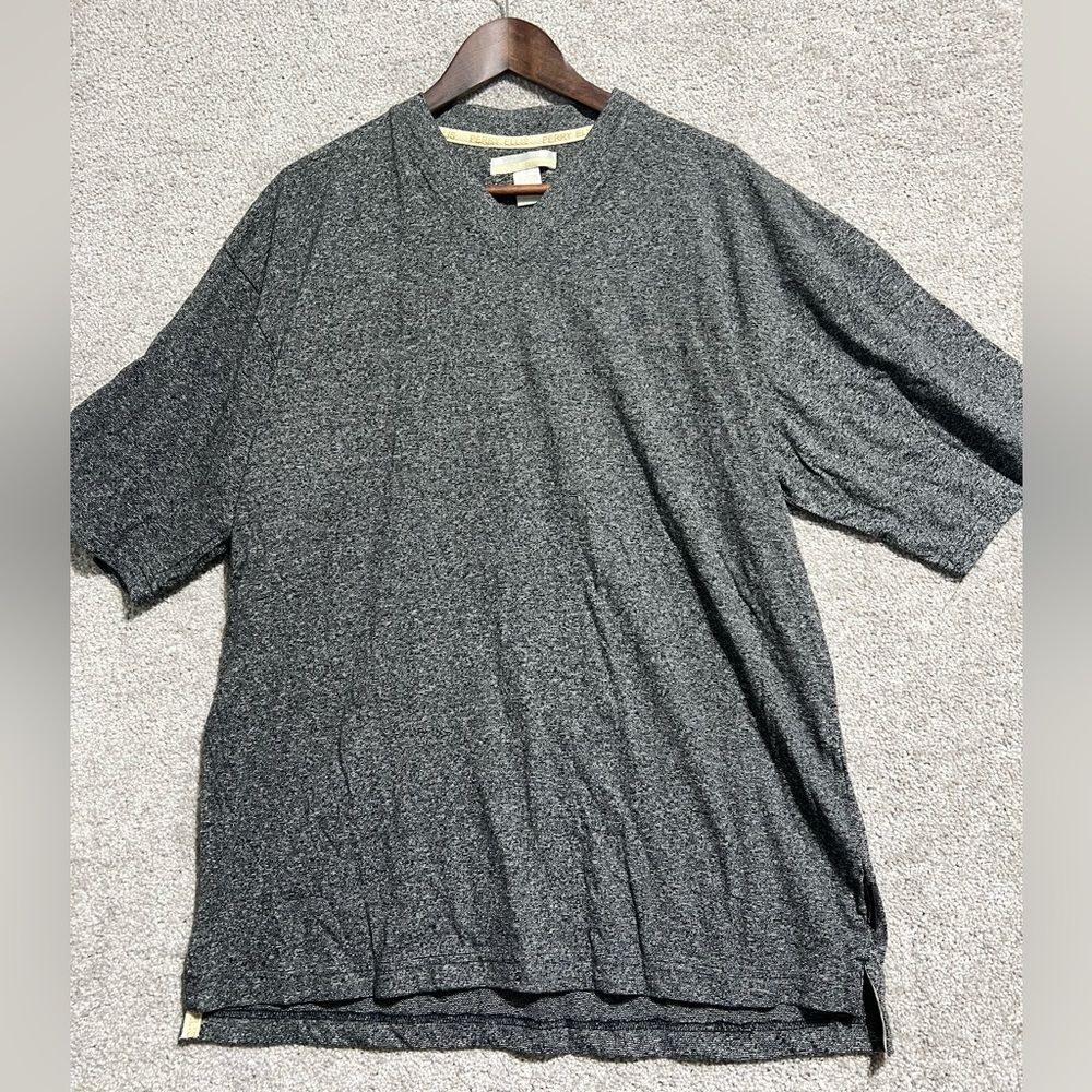 Perry Ellis Men’s Black Heathered V Neck Short Sleeve Tee Shirt Size Medium
